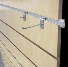 Matt/glansandi melamín Mdf rifa/gróp Slat Wall Display Panel Setting álræmur fyrir verslunarstand Hillu rekki krókahengi